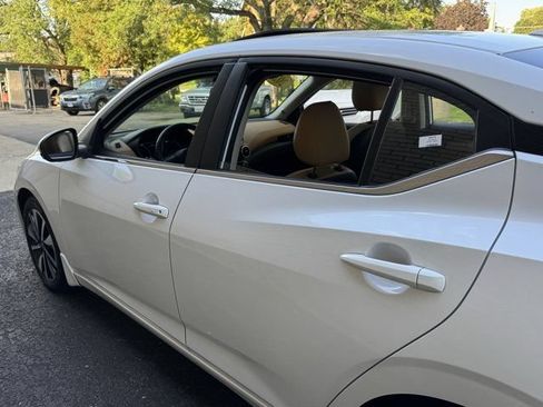 Used 2025 Nissan Sentra SV w/ SV Premium Package FWD image 25
