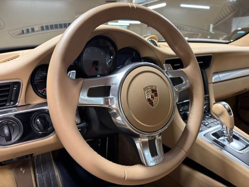Used 2012 Porsche 911 Carrera S RWD image 12