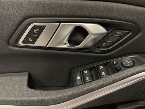 Used 2021 BMW 330i xDrive Sedan w/ Convenience Package image 12