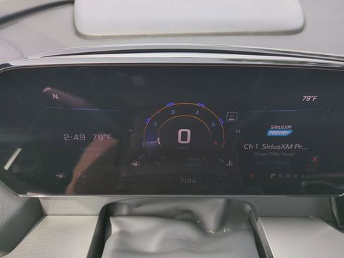 Used 2024 Chevrolet Traverse LT w/ Midnight/Sport Edition image 11