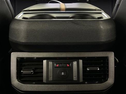 Used 2024 Ford F350 Platinum image 35