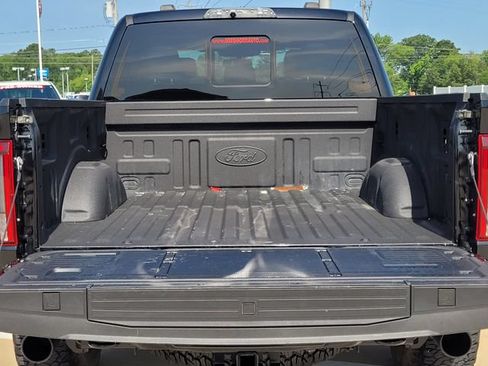 Used 2025 Ford F150 Raptor AWD/4WD image 9