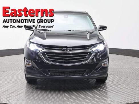 Used 2021 Chevrolet Equinox LT AWD/4WD image 2