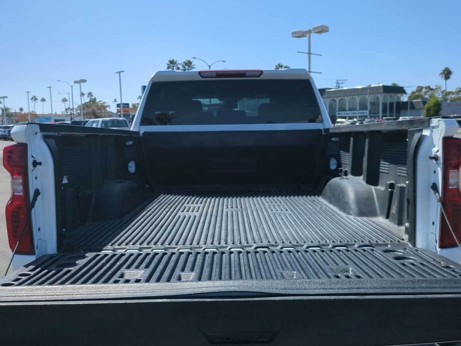 Used 2025 Chevrolet Silverado 2500 LT w/ Convenience Package AWD/4WD image 25