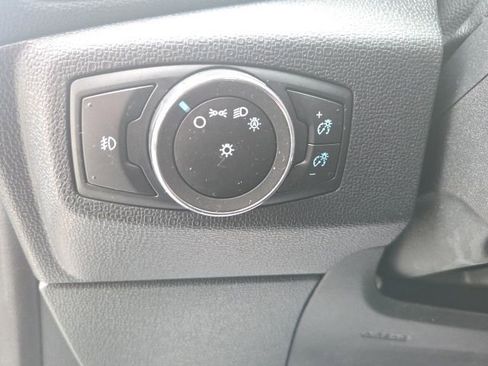 Certified 2020 Ford EcoSport SE w/ SE Convenience Package image 23