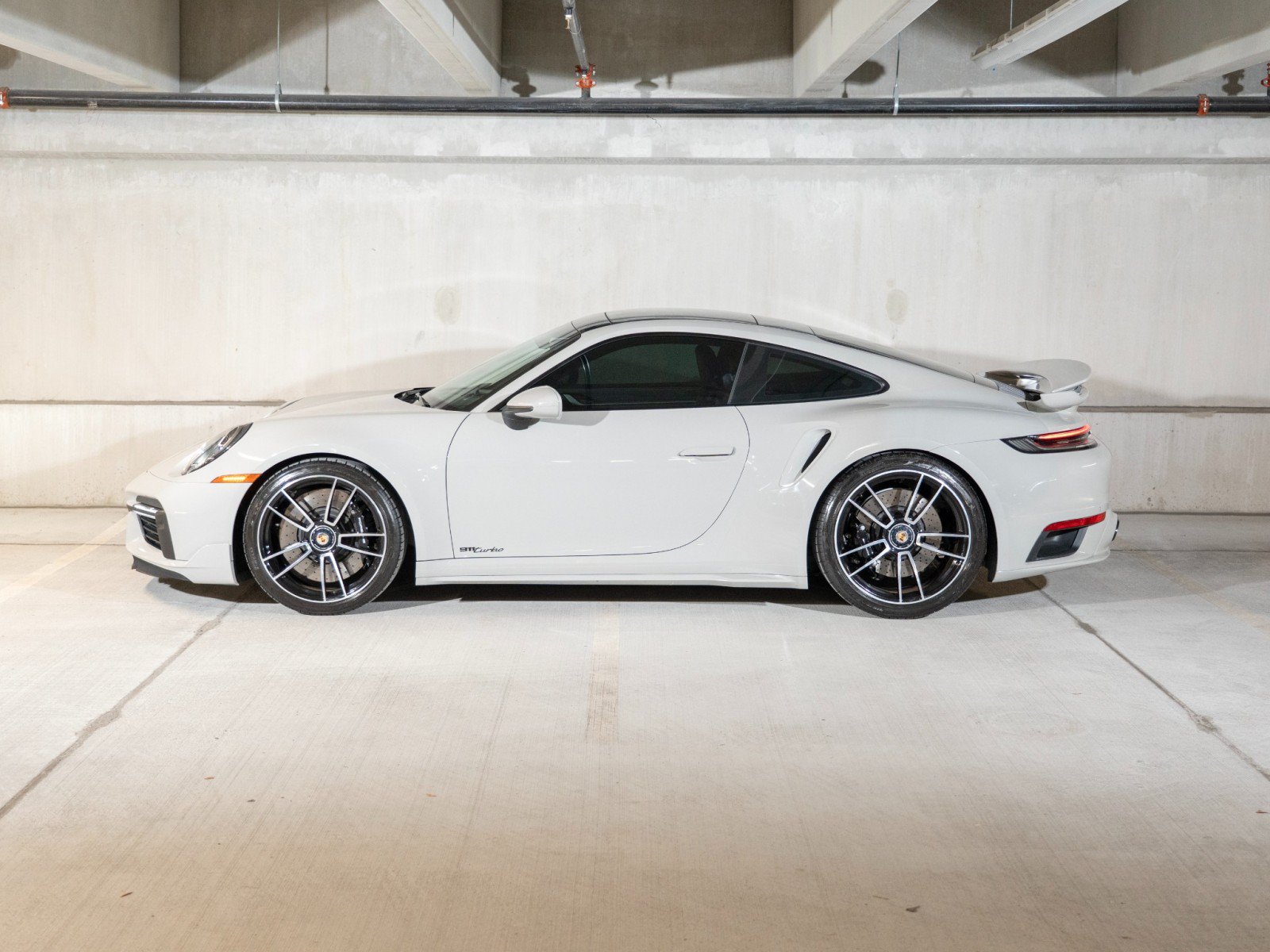Certified 2025 Porsche 911 Turbo AWD/4WD image 2
