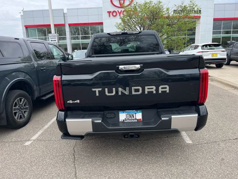 Used 2024 Toyota Tundra Limited w/ Power Package AWD/4WD image 4