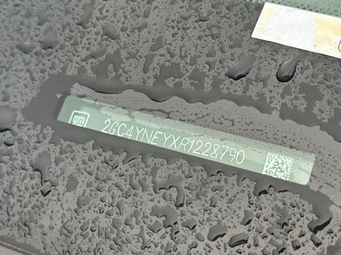 Used 2024 Chevrolet Silverado 2500 LT image 8