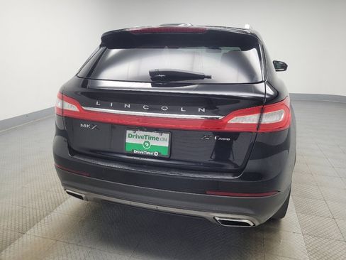 Used 2017 Lincoln MKX Reserve w/ Driver Assistance Package image 7