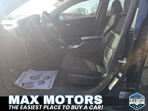 Used 2025 Chevrolet Malibu RS FWD image 15