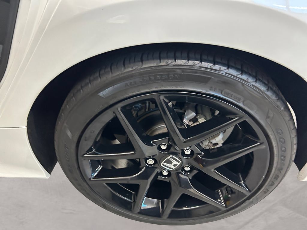 Used 2023 Honda Civic Sport image 14