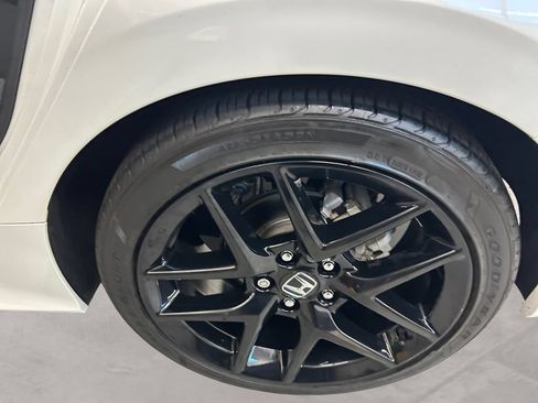 Used 2023 Honda Civic Sport image 14