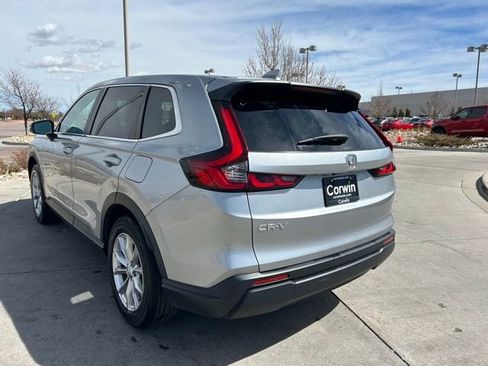 Used 2023 Honda CR-V EX image 5