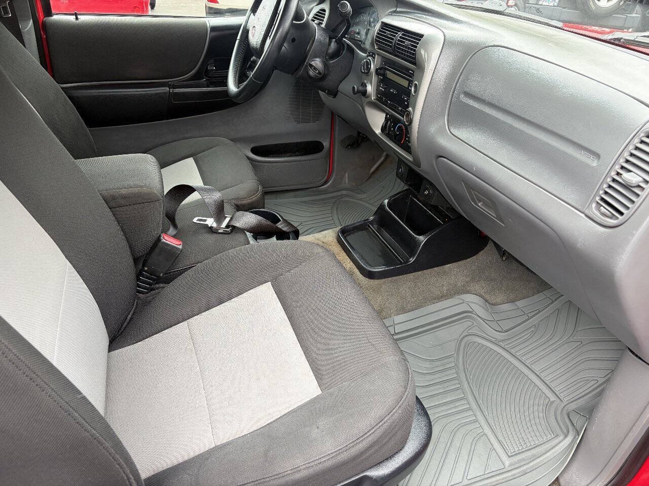 Used 2011 Ford Ranger XLT AWD/4WD image 4