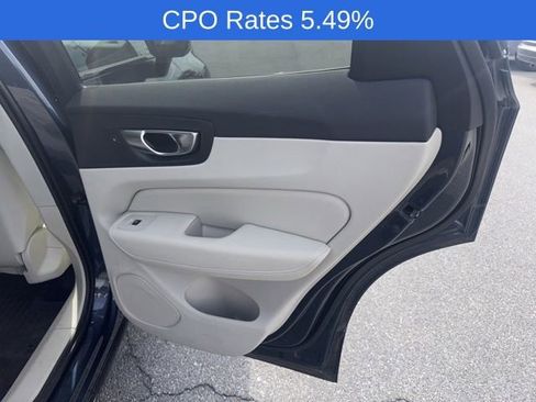 Certified 2023 Volvo XC60 B5 Plus w/ Climate Package AWD/4WD image 8