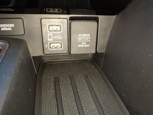 Used 2022 Honda Insight EX image 26