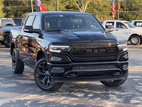 Used 2022 RAM 1500 Limited RWD image 3