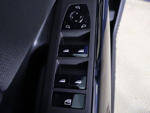 Used 2026 BMW X3 xDrive30 w/ M Sport Package image 38