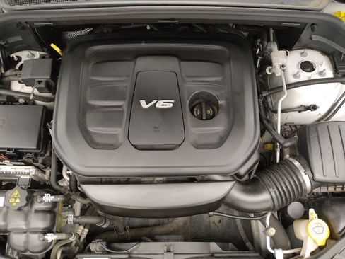 Used 2017 Jeep Grand Cherokee Laredo RWD image 30