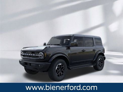 New 2026 Ford Bronco Outer Banks AWD/4WD image 1