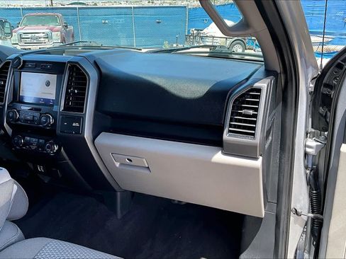 Used 2020 Ford F150 XLT w/ Equipment Group 302A Luxury image 17