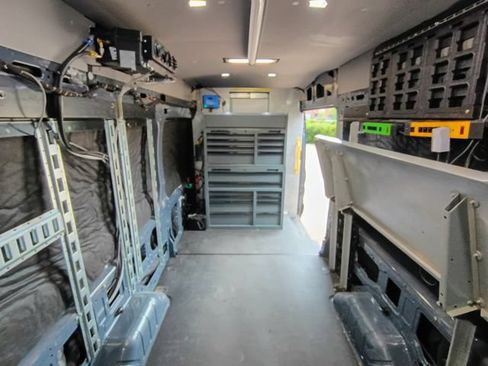 Used 2020 Ford Transit 250 148 High Roof Extended RWD image 35