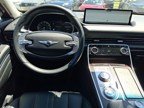 Used 2024 Genesis GV80 2.5T AWD/4WD image 11