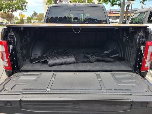 Used 2023 Ford F150 Raptor w/ Raptor Carbon Fiber Package AWD/4WD image 23