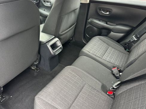 Used 2024 Honda HR-V LX image 13