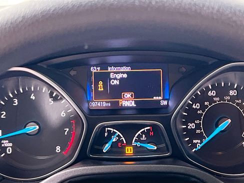 Used 2015 Ford Focus SE image 22