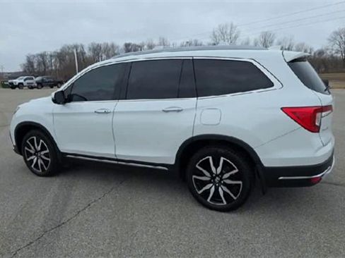 Used 2021 Honda Pilot Touring image 5