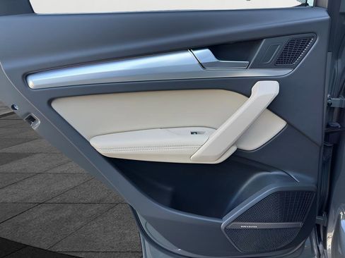 Used 2025 Audi Q5 2.0T Premium Plus image 47