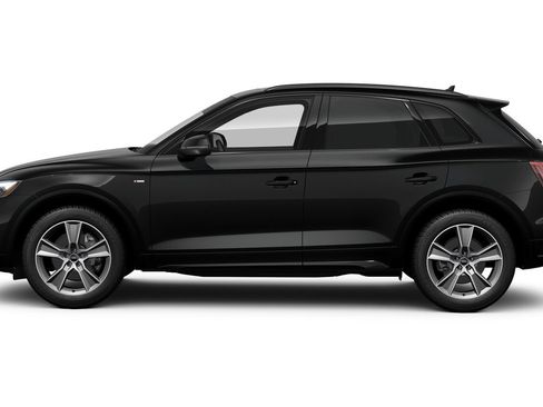 Certified 2025 Audi Q5 2.0T Premium AWD/4WD image 8