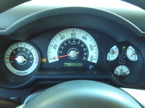 Used 2008 Toyota FJ Cruiser 4WD image 11