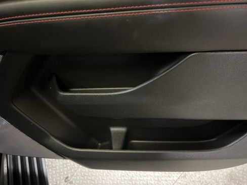 Used 2025 GMC Yukon XL AT4 Ultimate image 73