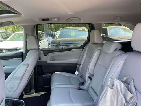 Certified 2023 Honda Odyssey EX-L image 10