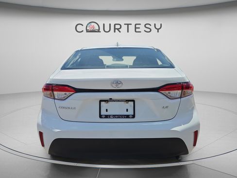 Certified 2024 Toyota Corolla LE FWD image 4