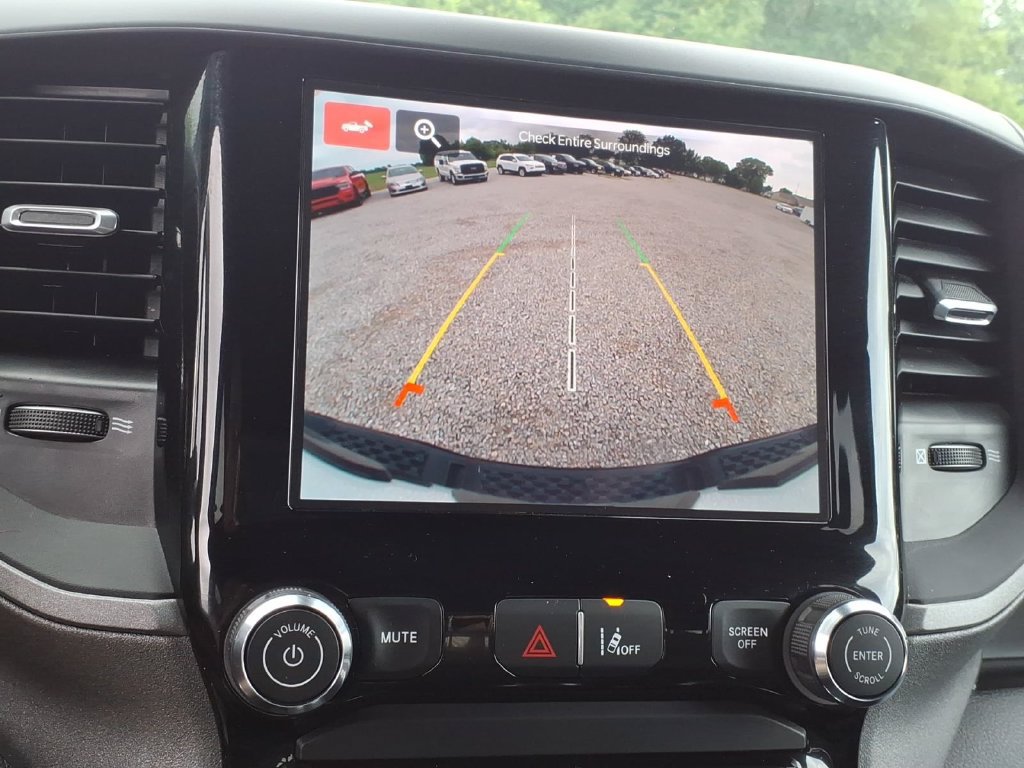 Used 2025 RAM 1500 Tradesman AWD/4WD image 4
