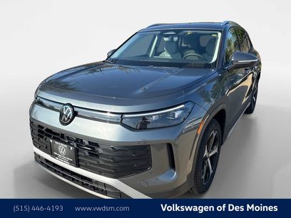 New 2025 Volkswagen Tiguan SE