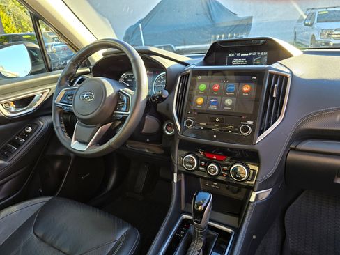 Used 2020 Subaru Forester Touring image 11