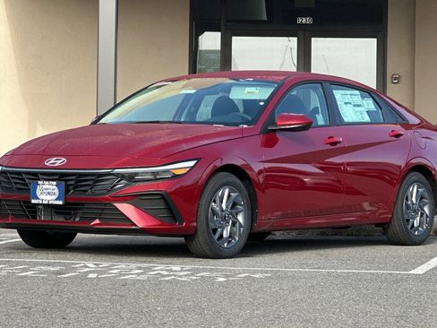New 2026 Hyundai Elantra Hybrid FWD image 8