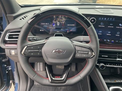 New 2026 Chevrolet Traverse RS w/ LPO, Floor Liner Package image 15