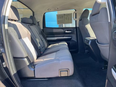 Used 2020 Toyota Tundra SR5 w/ SR5 Upgrade Package image 32