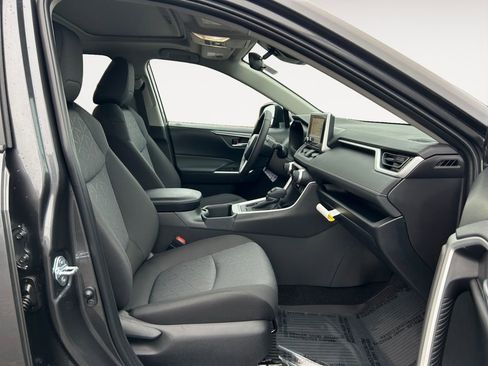 New 2025 Toyota RAV4 XLE image 10