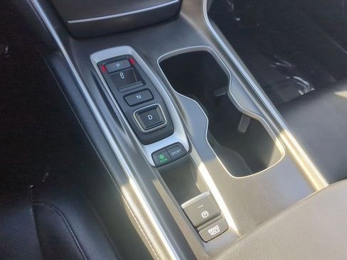 Used 2020 Honda Accord Touring image 15
