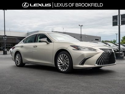 Certified 2023 Lexus ES 300h w/ Luxury Package