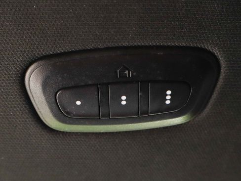 Used 2020 RAM 1500 Limited image 33