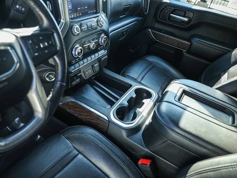 Used 2022 GMC Sierra 3500 Denali w/ Denali Ultimate Package image 29