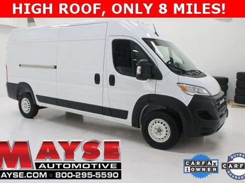 Used 2025 RAM ProMaster 2500 w/ Storage Group image 1