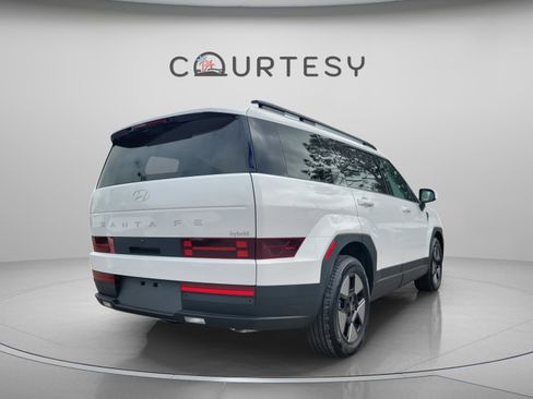 New 2026 Hyundai Santa Fe SEL image 3